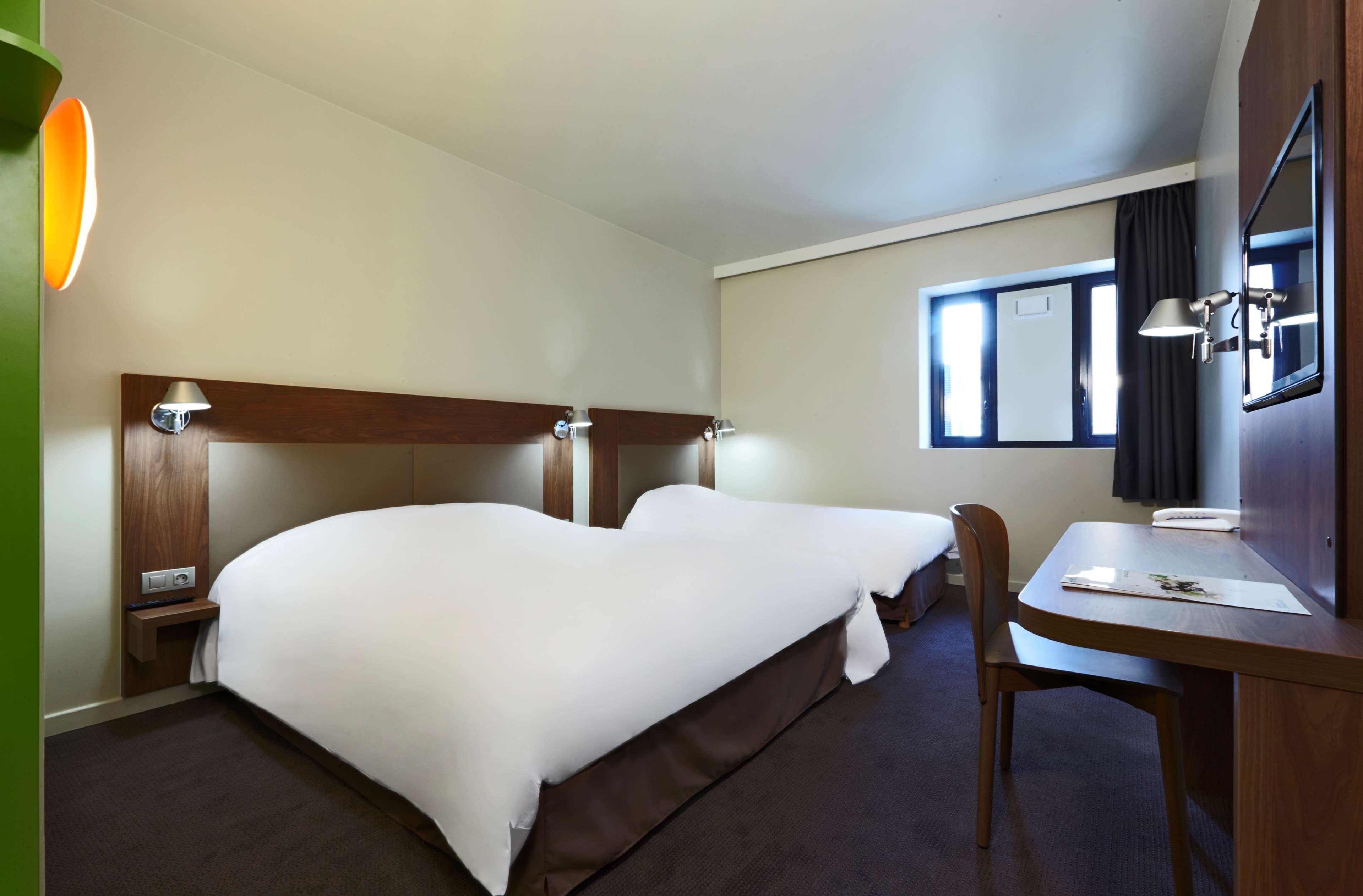 Campanile Nancy Centre - Gare Hotel Ngoại thất bức ảnh