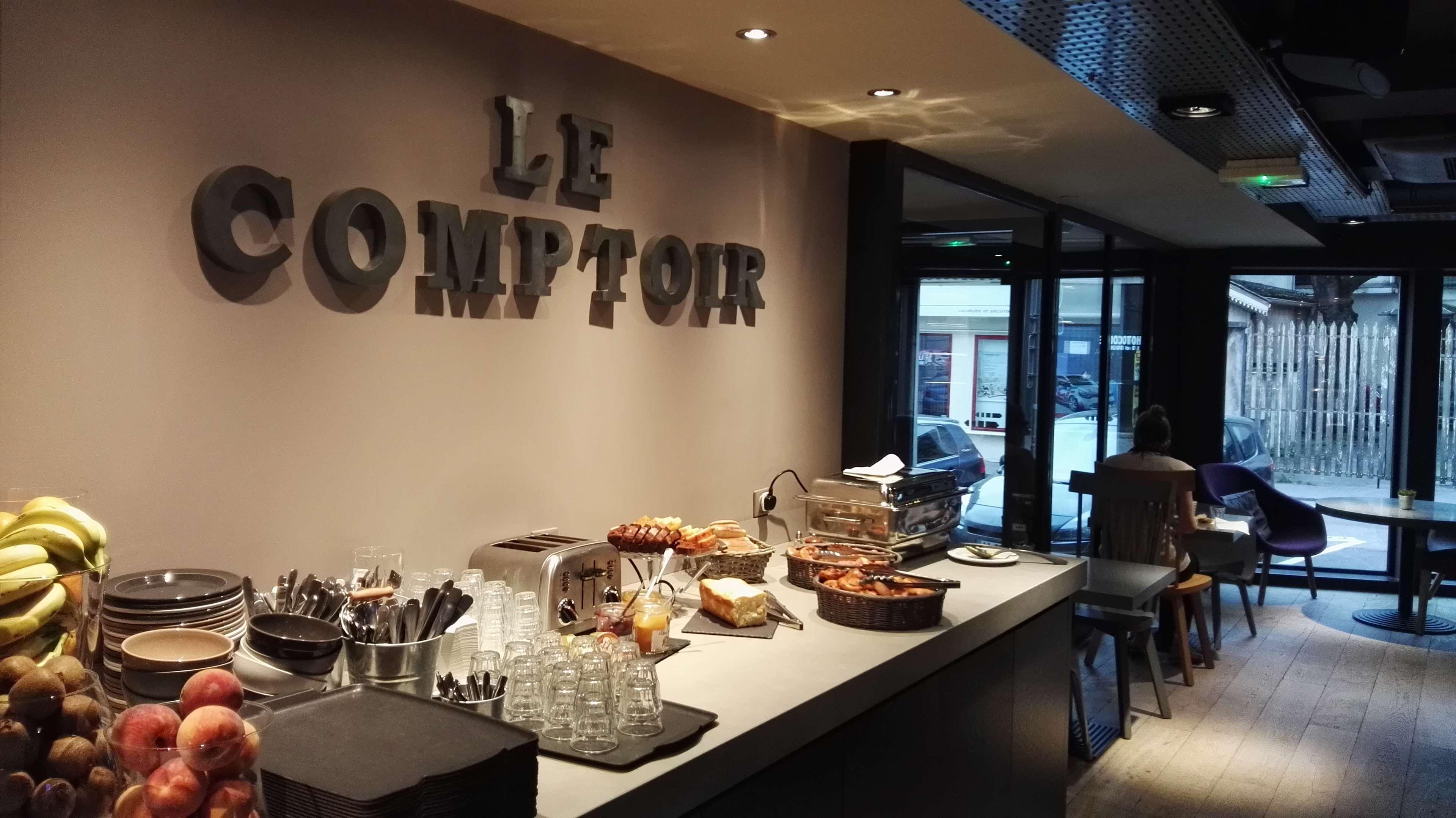 Campanile Nancy Centre - Gare Hotel Ngoại thất bức ảnh