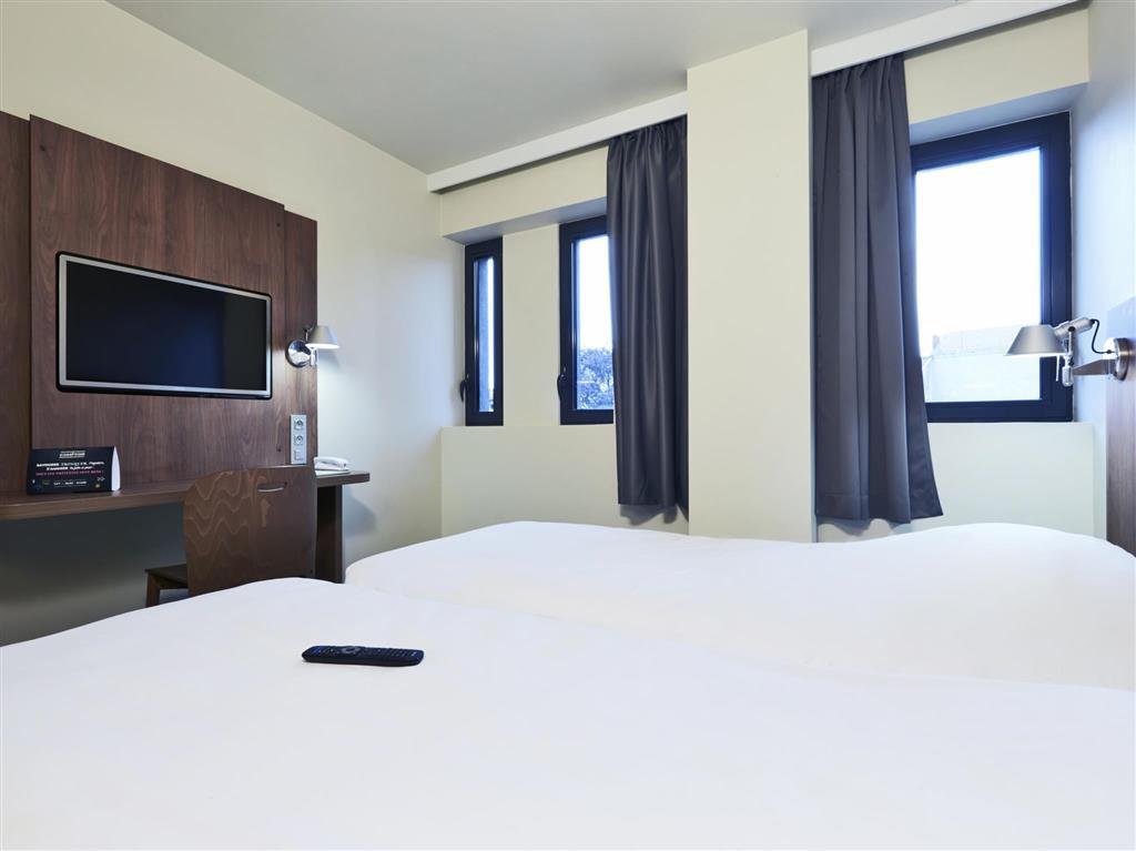 Campanile Nancy Centre - Gare Hotel Ngoại thất bức ảnh